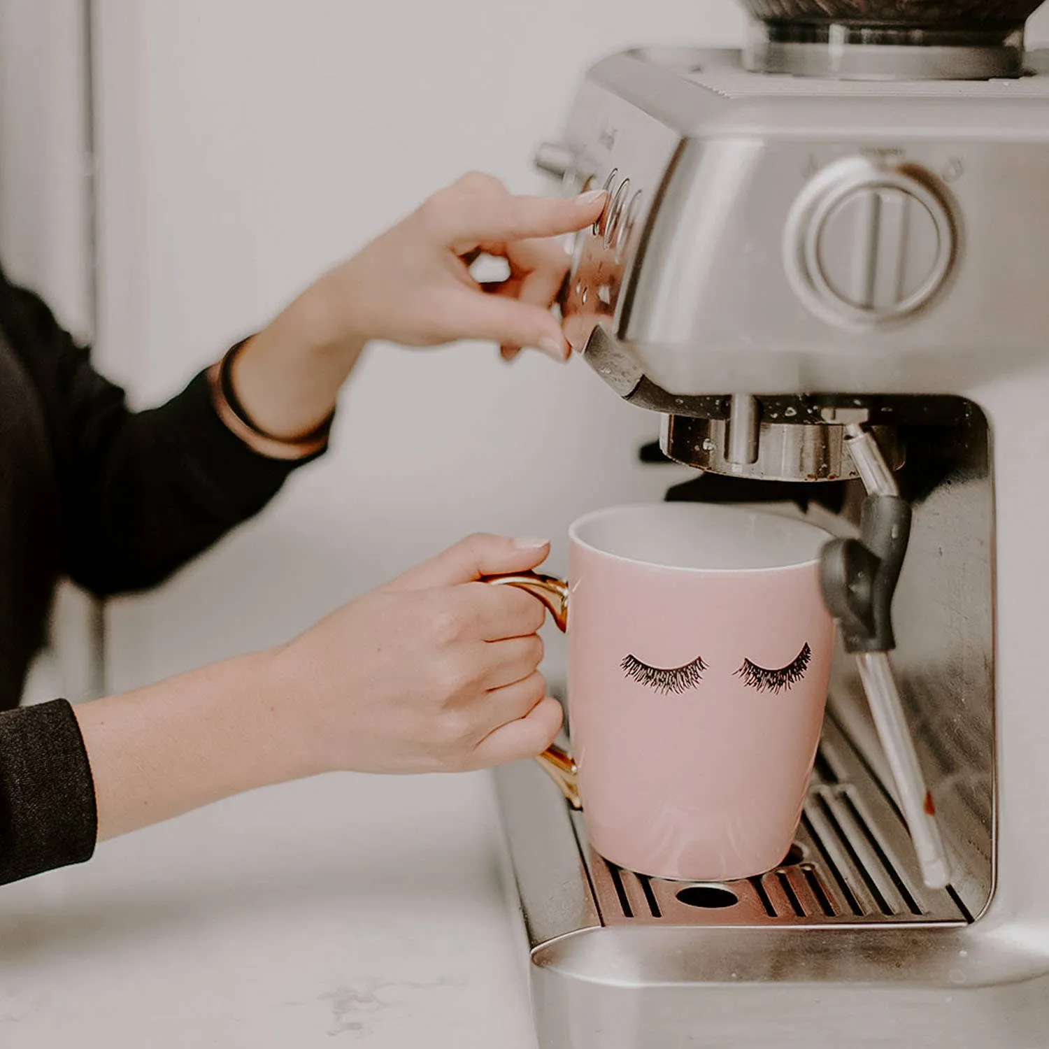 Eyelashes Coffee Mug