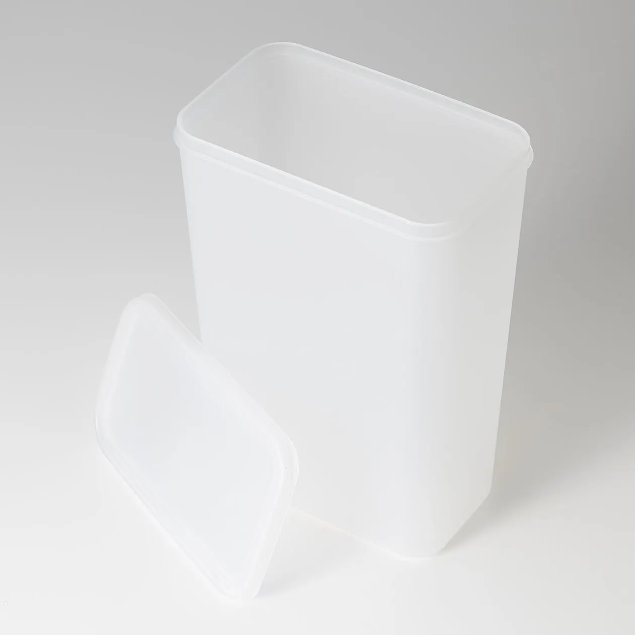 Food Storage Container (2.2L)